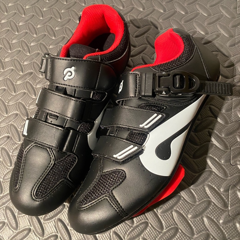 Peloton Cycling Altos Shoes Black Red size 6 US / 39 EU